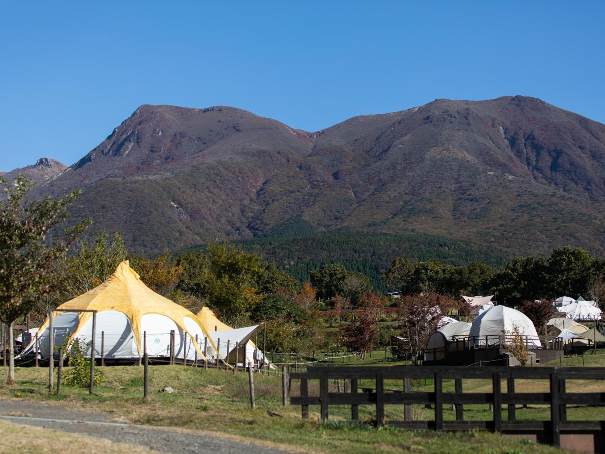 くじゅう花公園　キャンピングリゾート花と星 Kuju Exterior photo